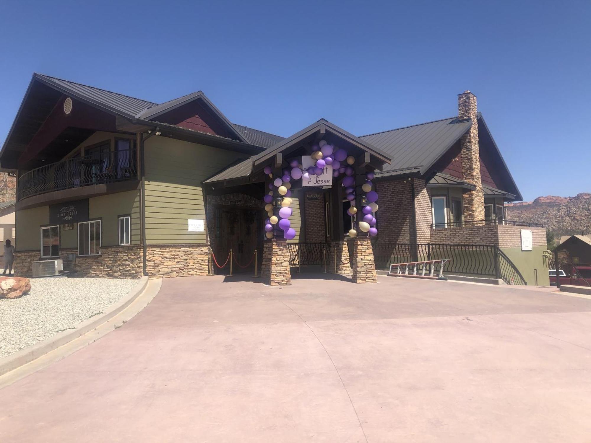 Zion Cliff Hotel Hildale